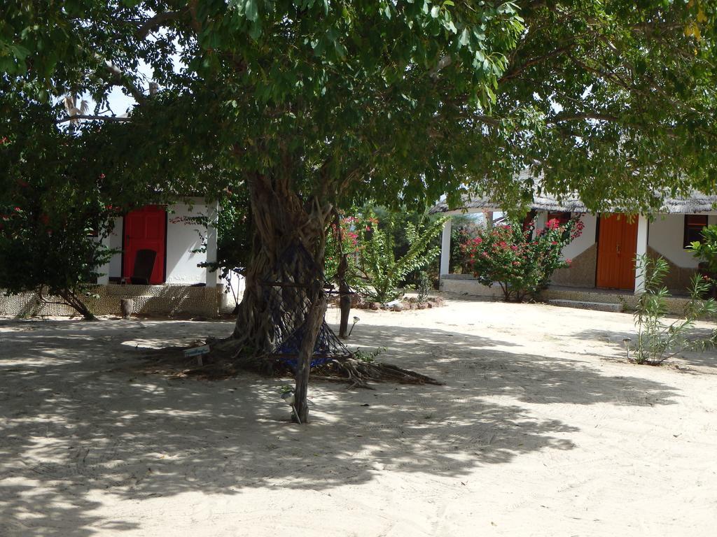 Bazouk Du Saloum Ecolodge Mar Lodj Quarto foto